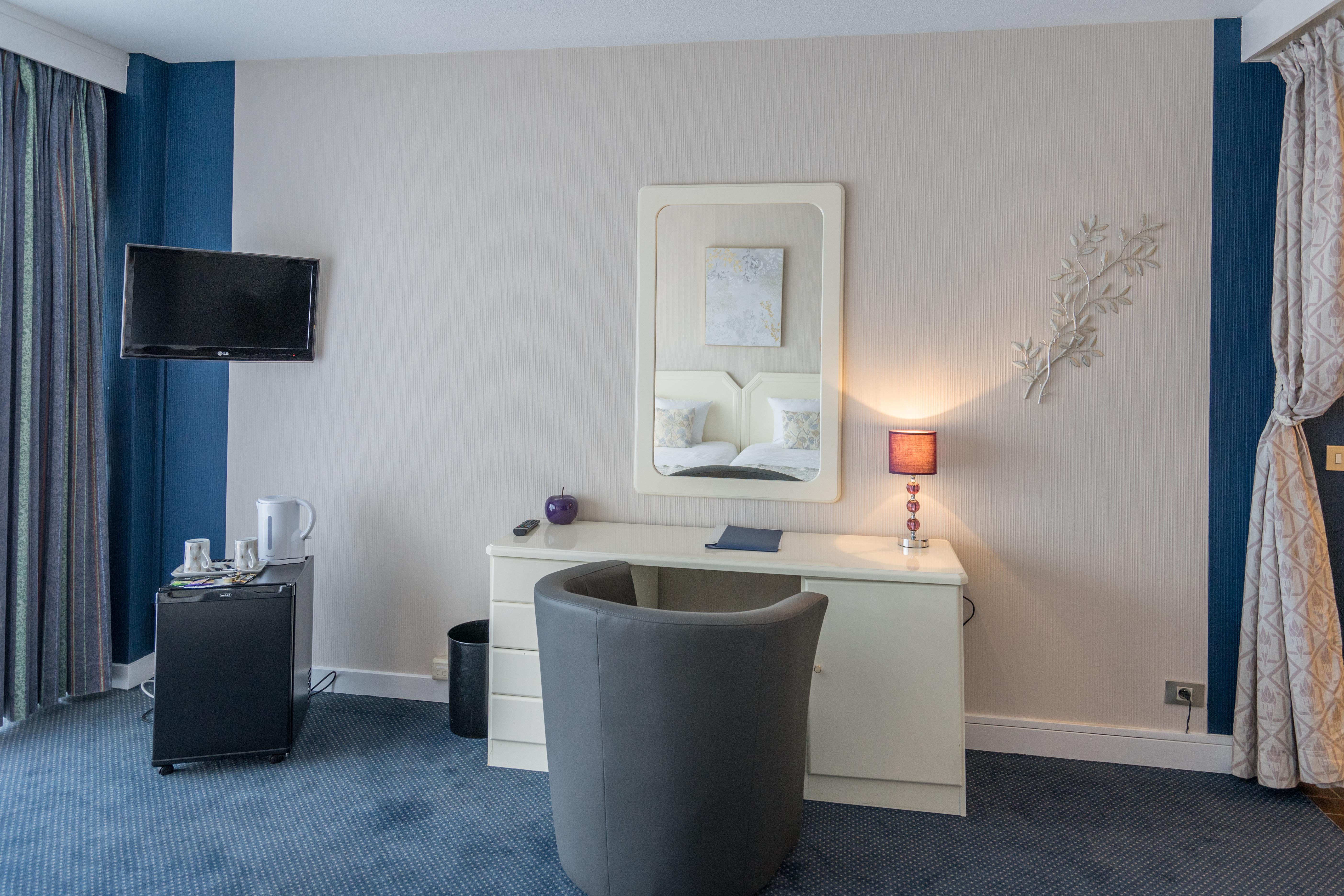 First Euroflat Hotel Brussels Ngoại thất bức ảnh