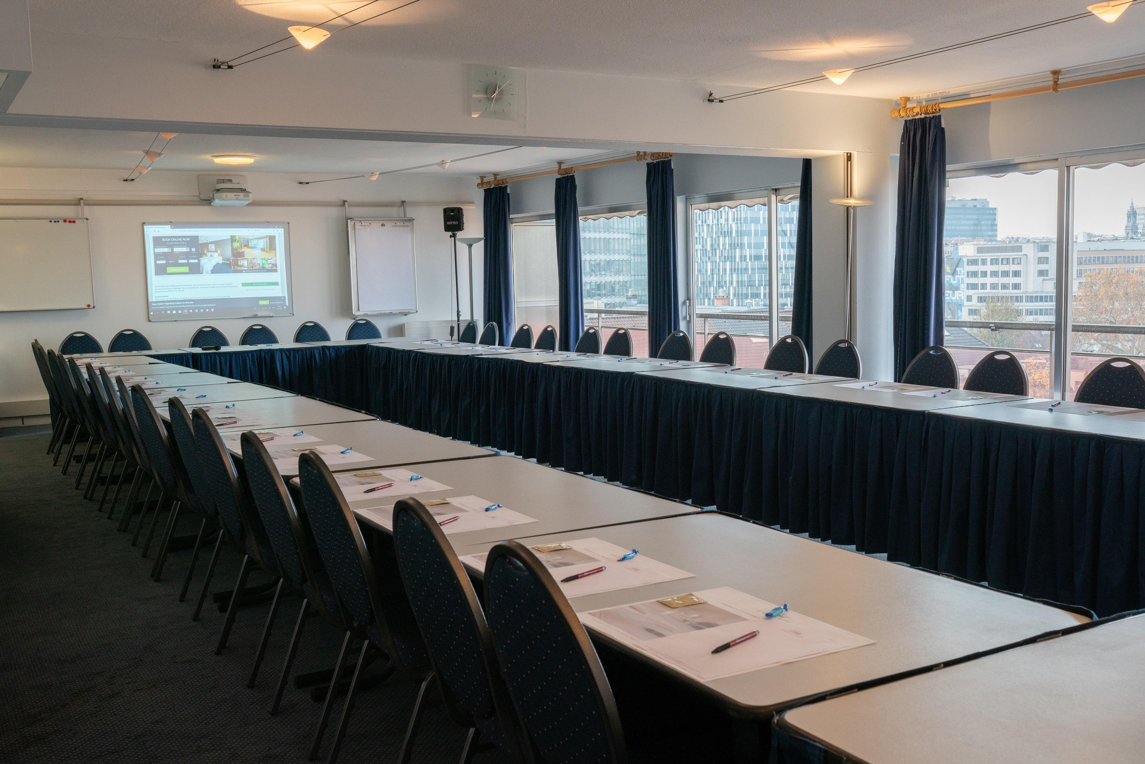 First Euroflat Hotel Brussels Ngoại thất bức ảnh