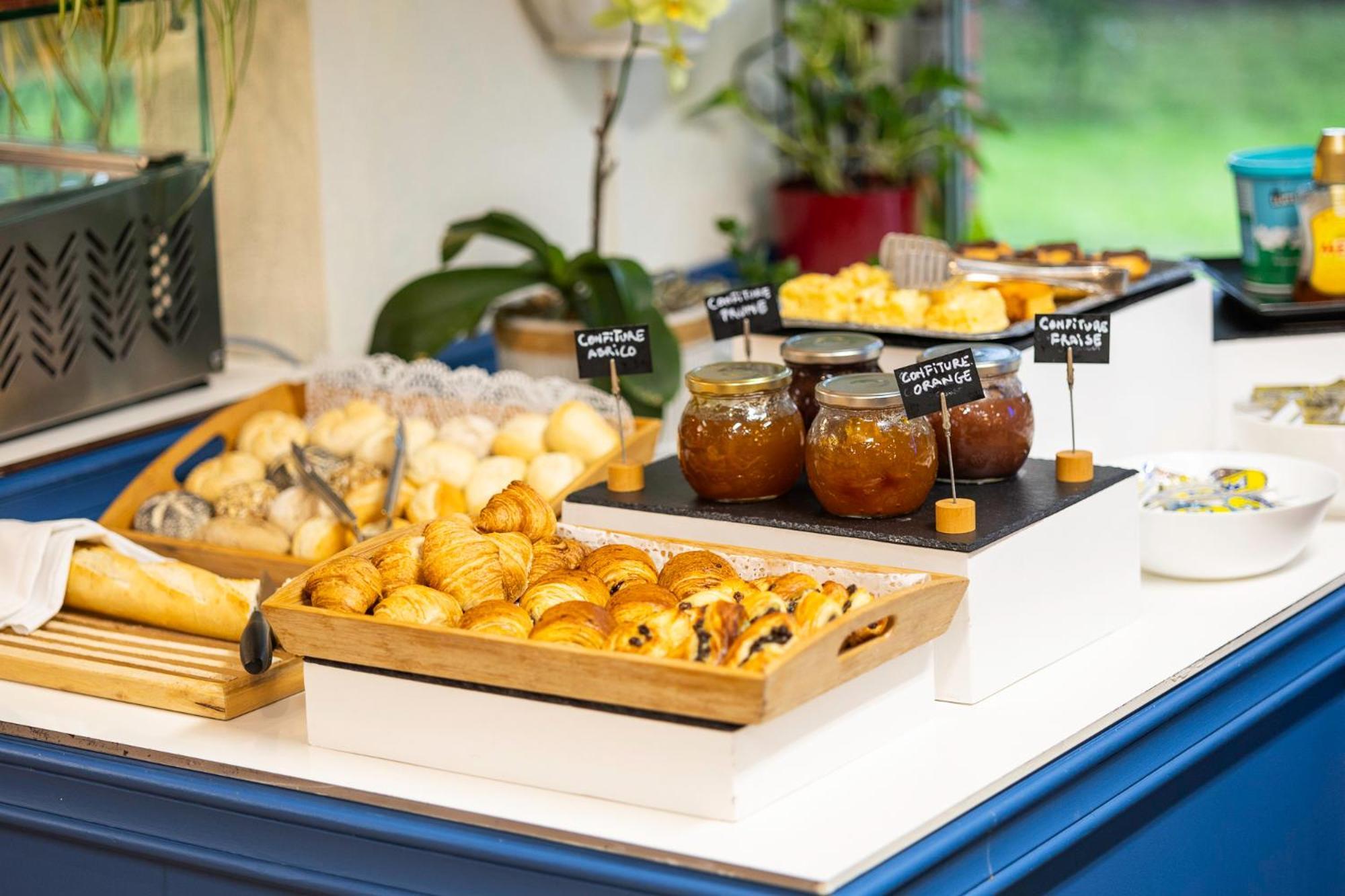 First Euroflat Hotel Brussels Ngoại thất bức ảnh